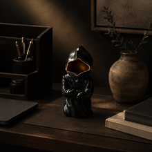 Noir Sentinel